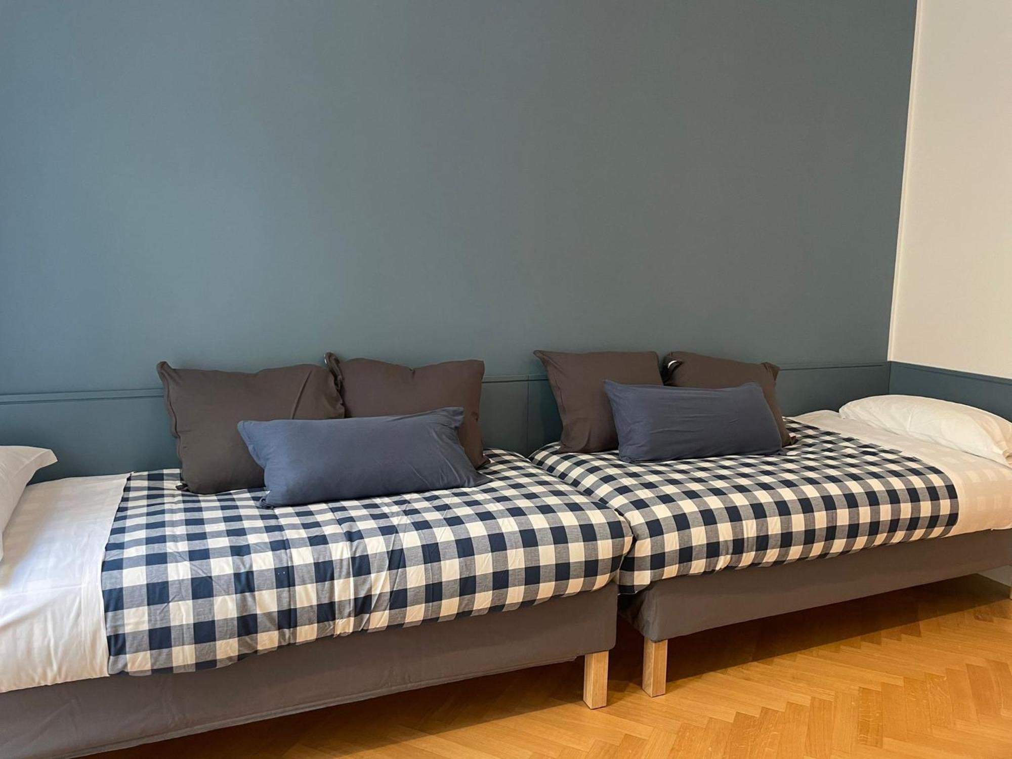 Napoliforever Chiaia Apartment Ngoại thất bức ảnh
