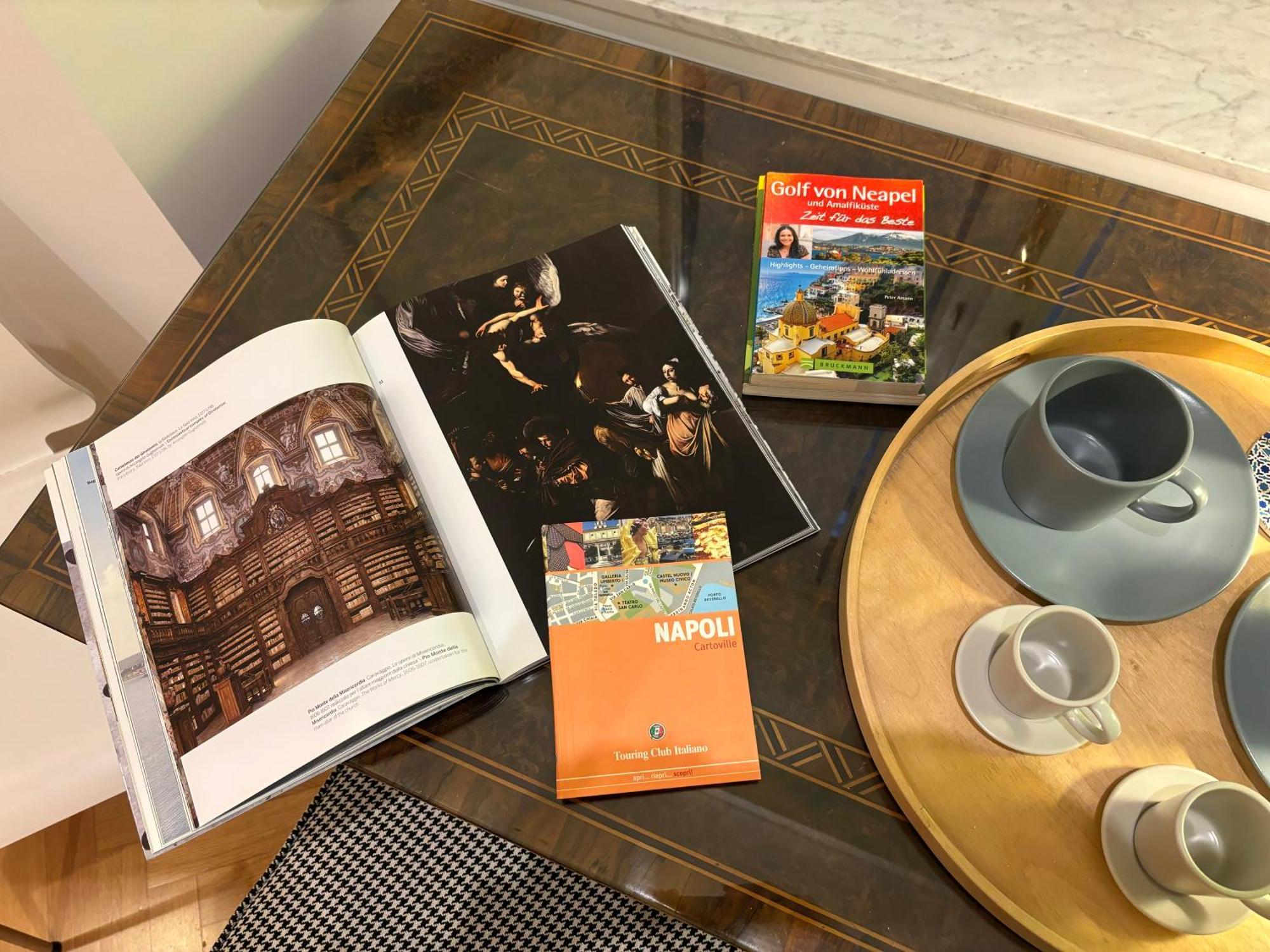 Napoliforever Chiaia Apartment Ngoại thất bức ảnh