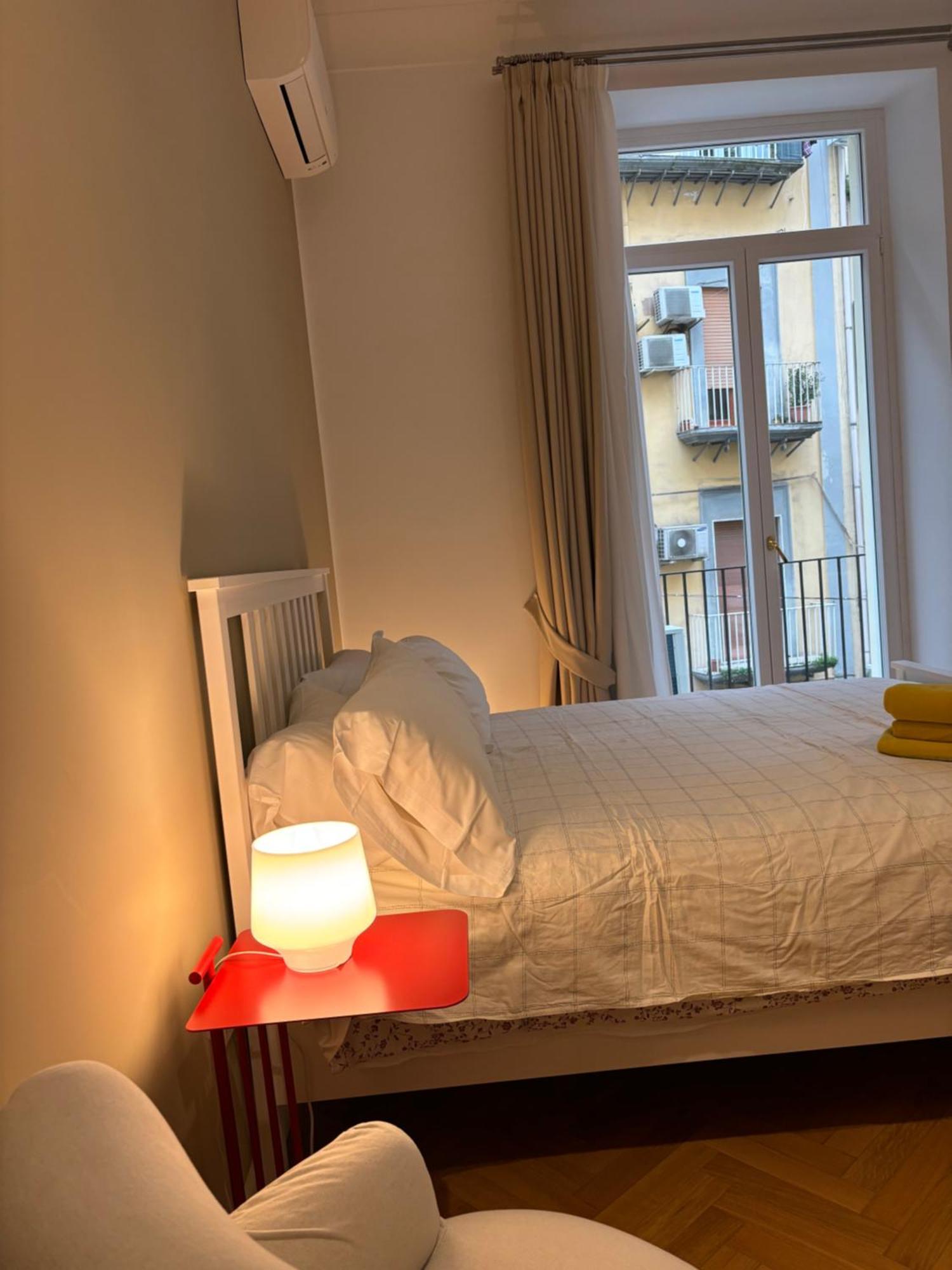 Napoliforever Chiaia Apartment Ngoại thất bức ảnh